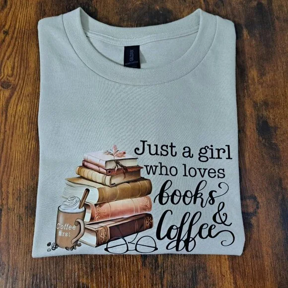 Loves Books & Coffee Graphic Cotton Tee Short Sleeve Beige Color SIze L/G NOWT - Picture 2 of 5